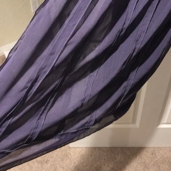 Dress - Picture 4 of 5